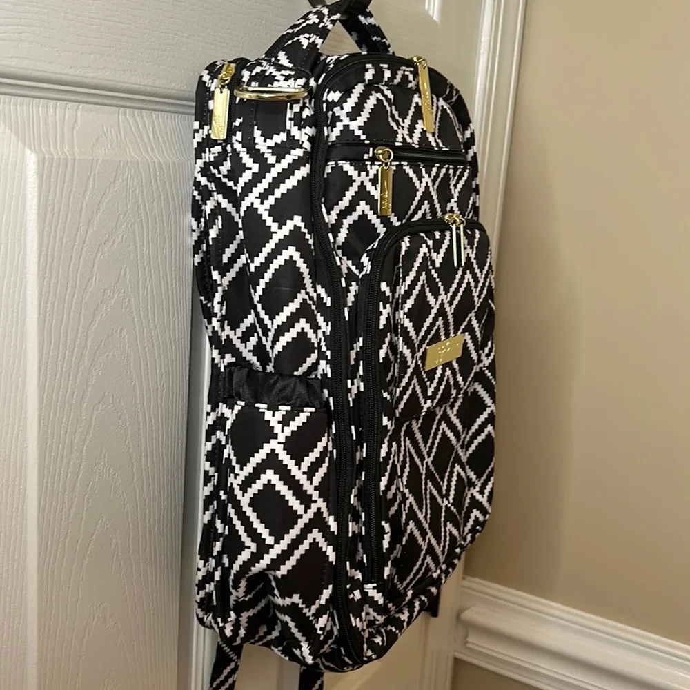 JuJuBe Be Right Back Backpack Diaper Bag NWOT